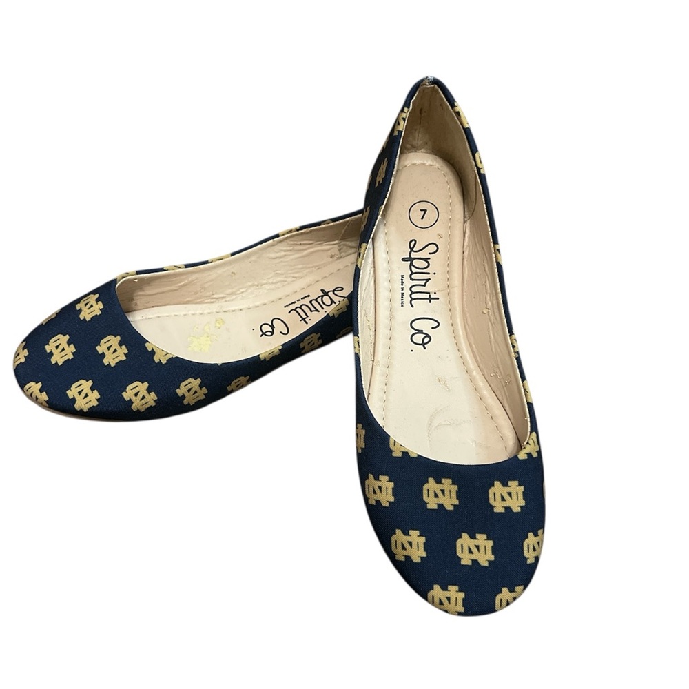 Spirit Co. Women's Dark Blue and Gold Notre Dame Loafers - Picture 4 of 6